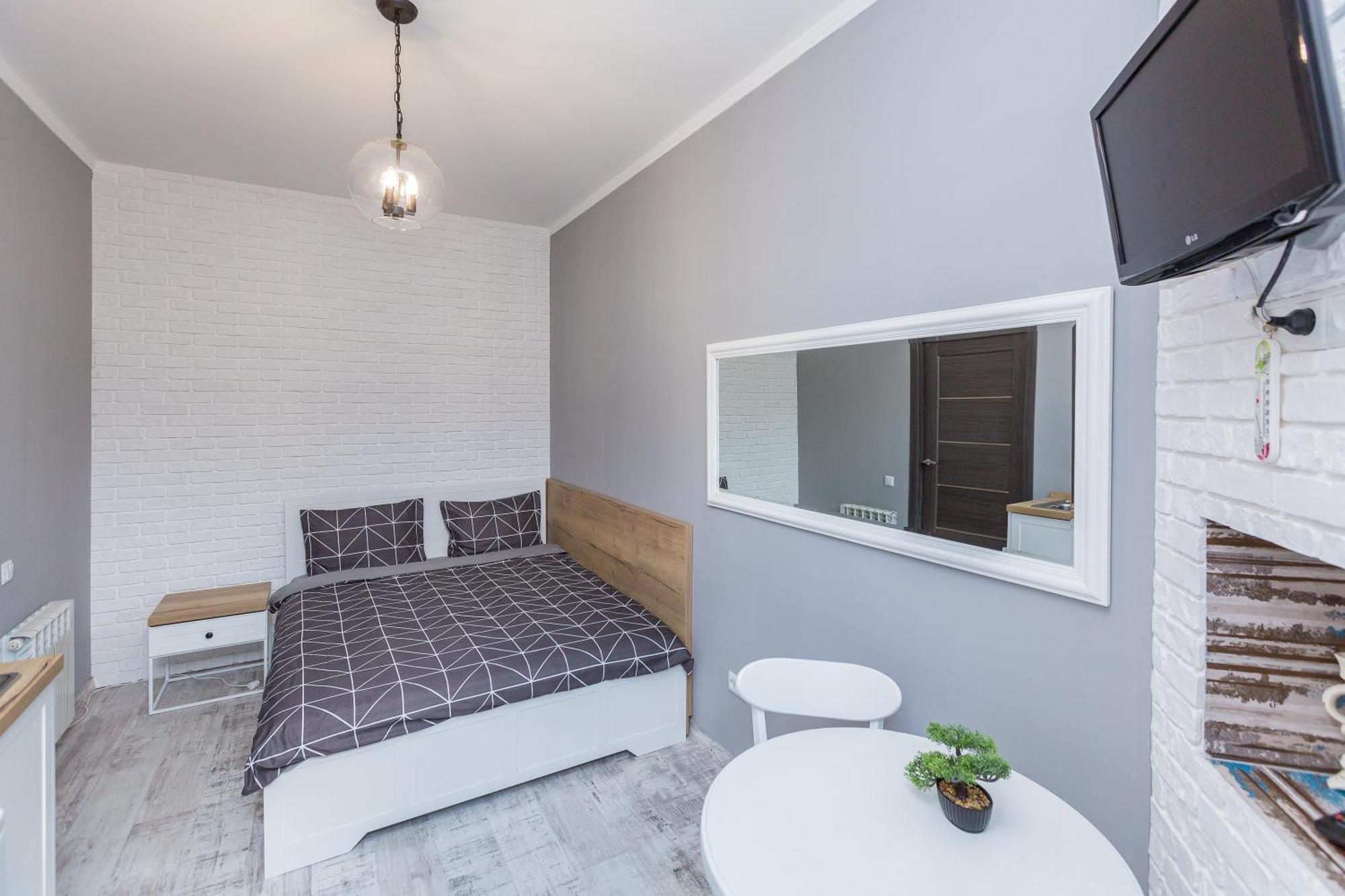 файна смарт-квартира біля жд вокзалу на городоцькій 143 Apartment Lviv